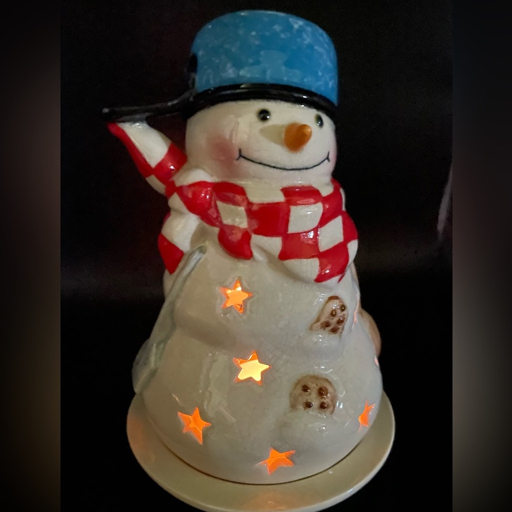 Hallmark vintage Percy the Snowman tealight Two piece set Excellent condition 6”